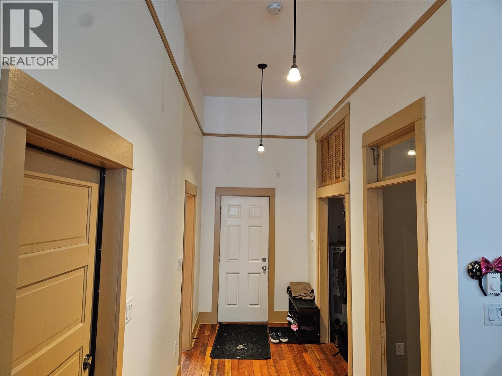 618 7th Avenue Property Photo 12