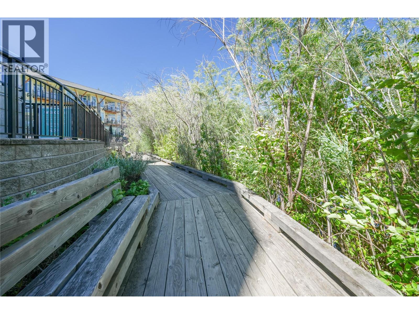 13011 Lakeshore Drive S Unit# 222 Property Photo 16
