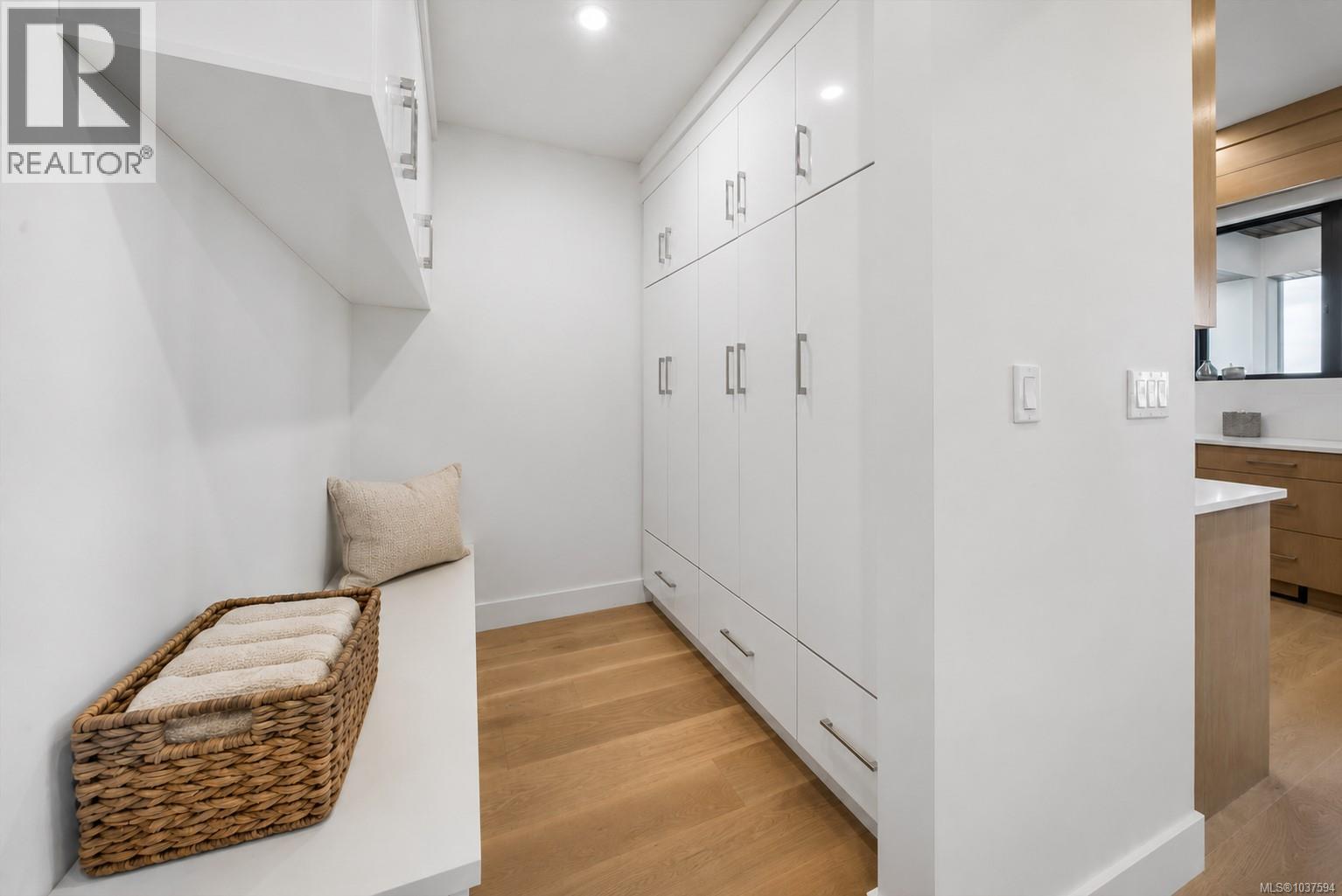 2185 Navigators Rise Property Photo 17