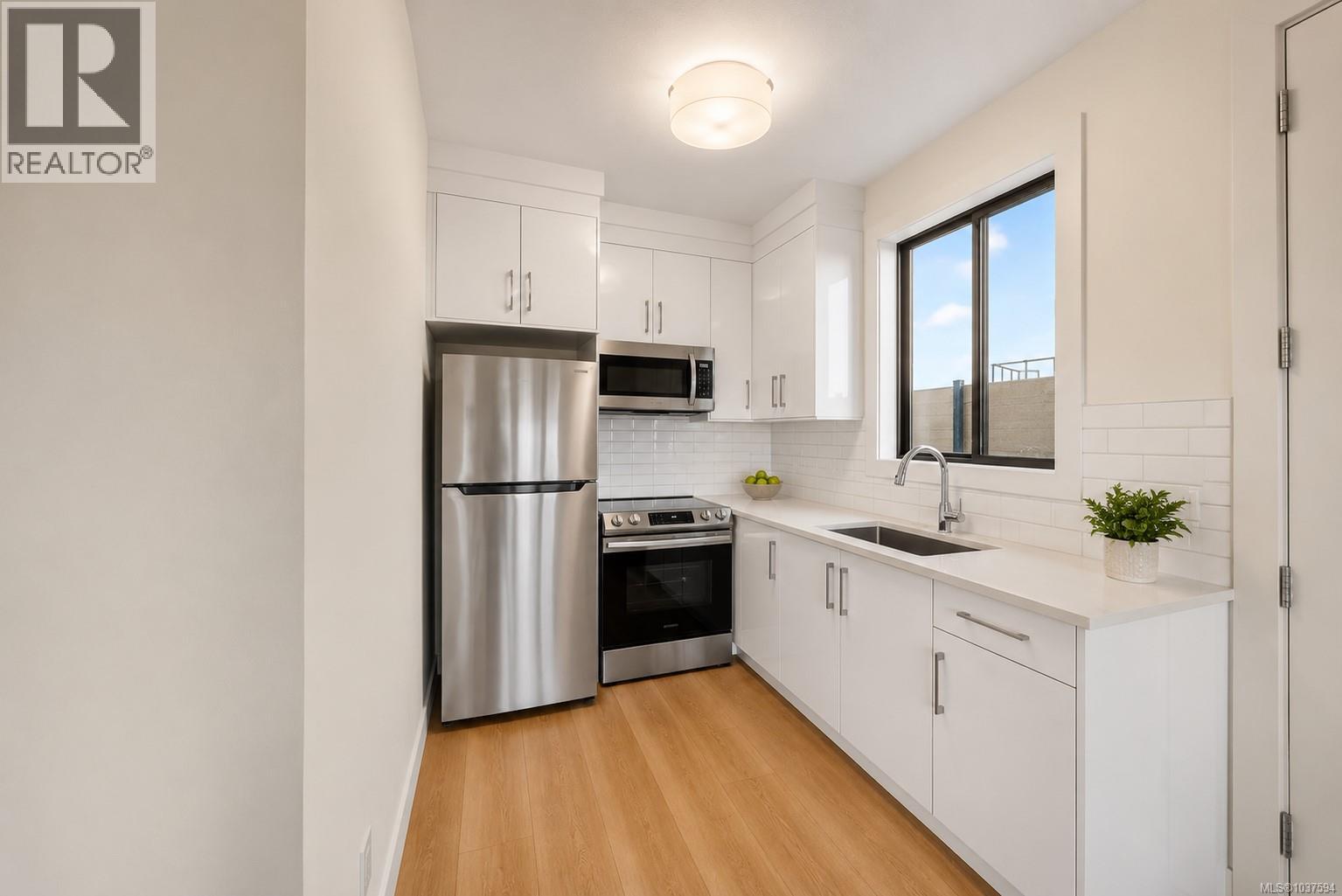 2185 Navigators Rise Property Photo 36