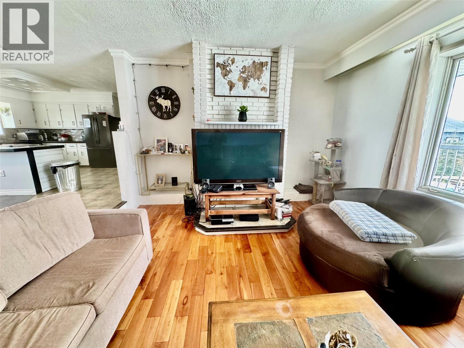5304 Elevator Road Property Photo 4