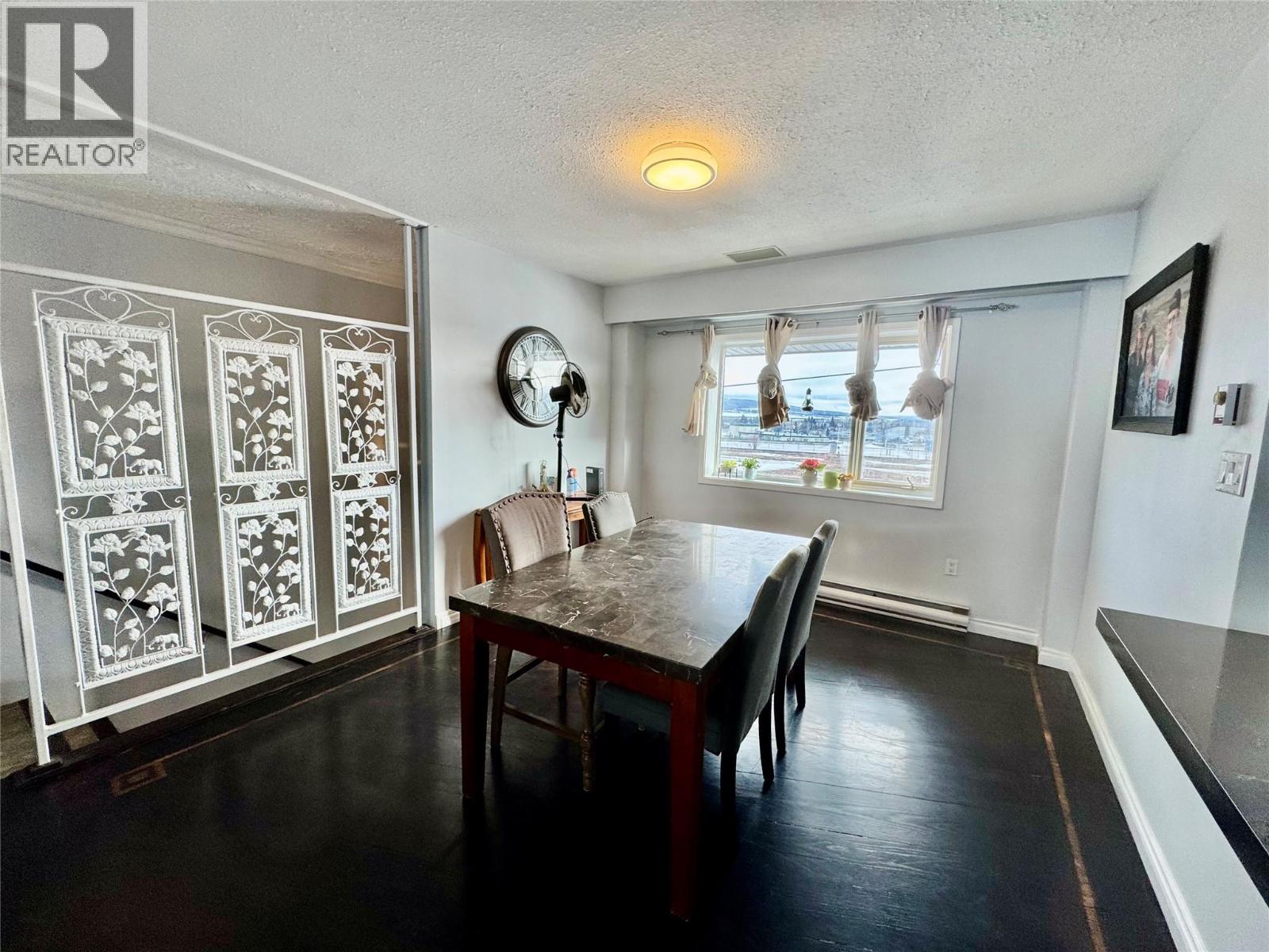 5304 Elevator Road Property Photo 8