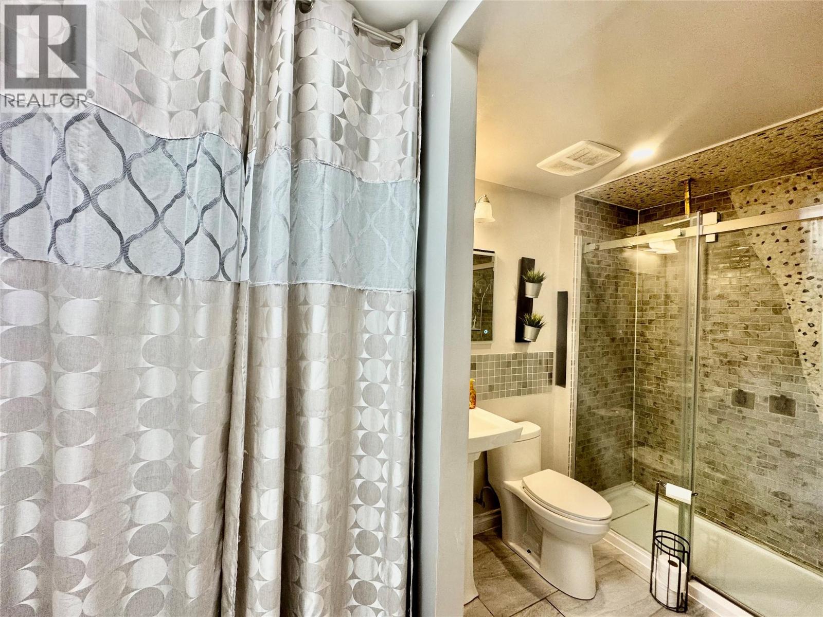 5304 Elevator Road Property Photo 13