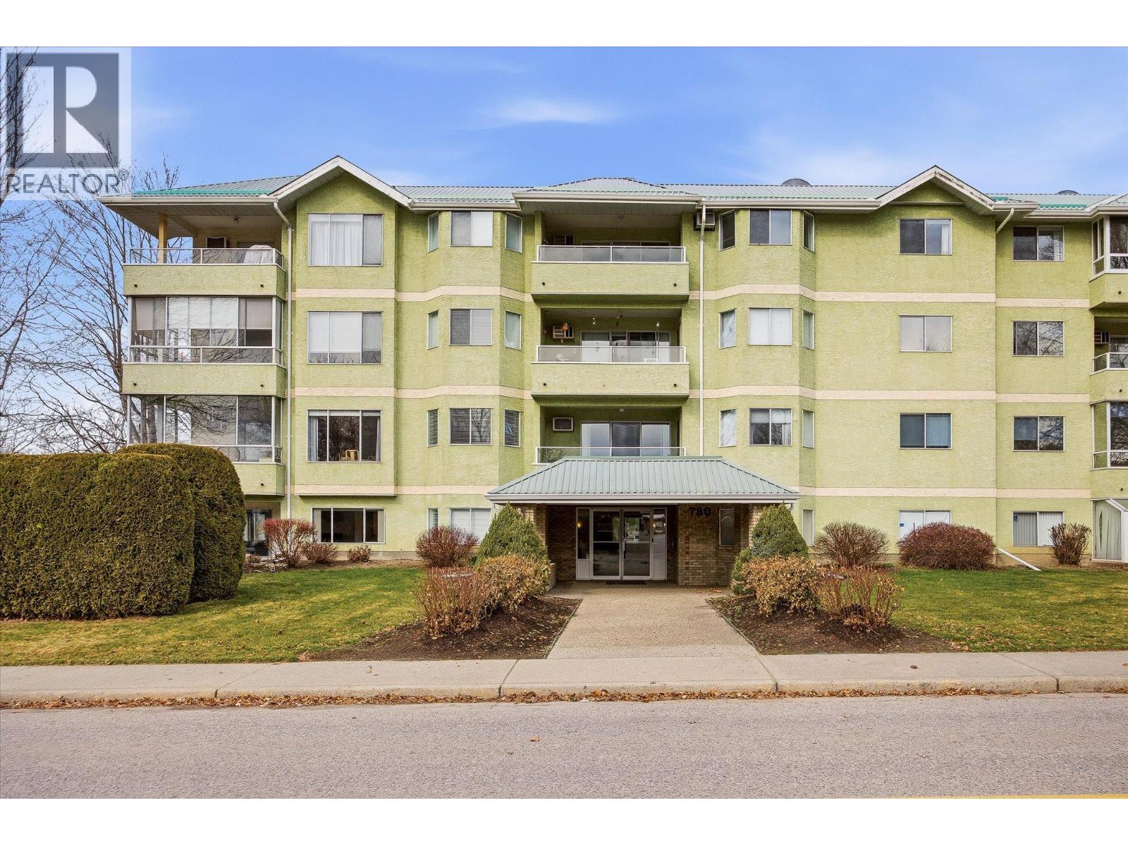 780 Houghton Road Unit# 406 Property Photo 1