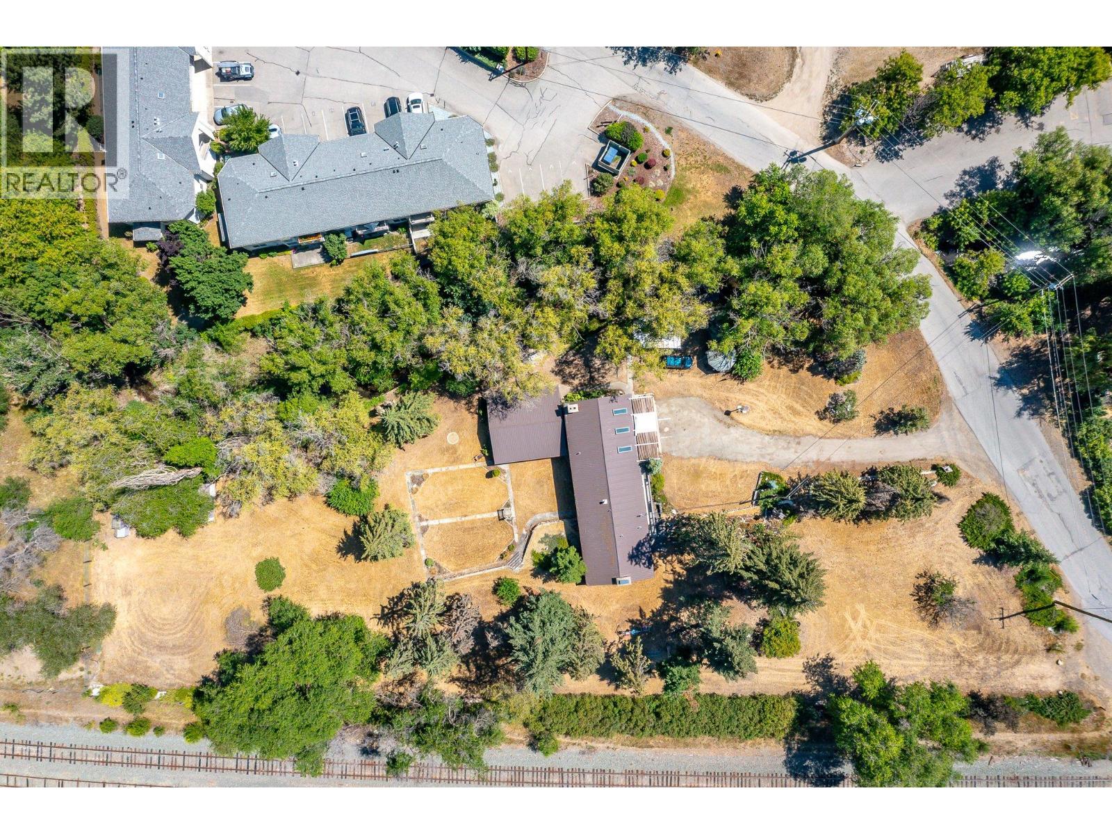 506 Browne Road Property Photo 45