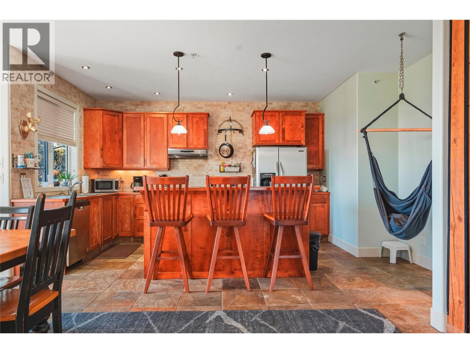 725 Monashee Road Property Photo 13
