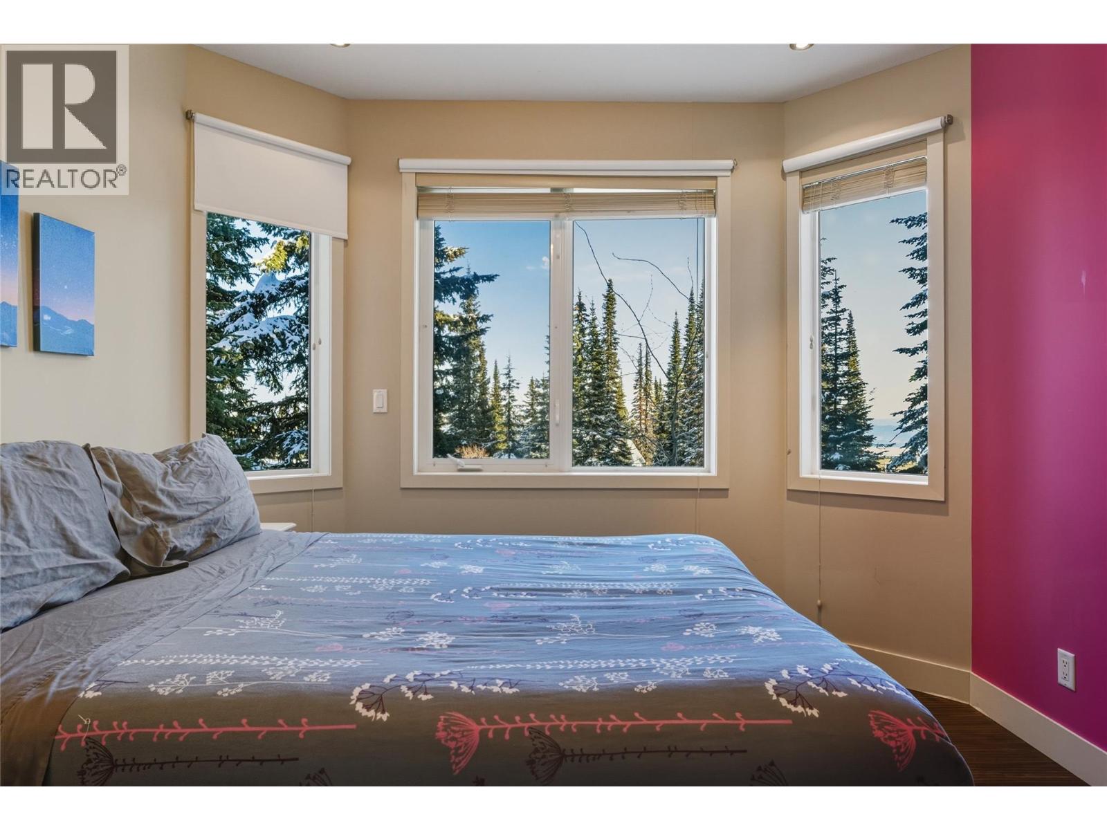 725 Monashee Road Property Photo 25