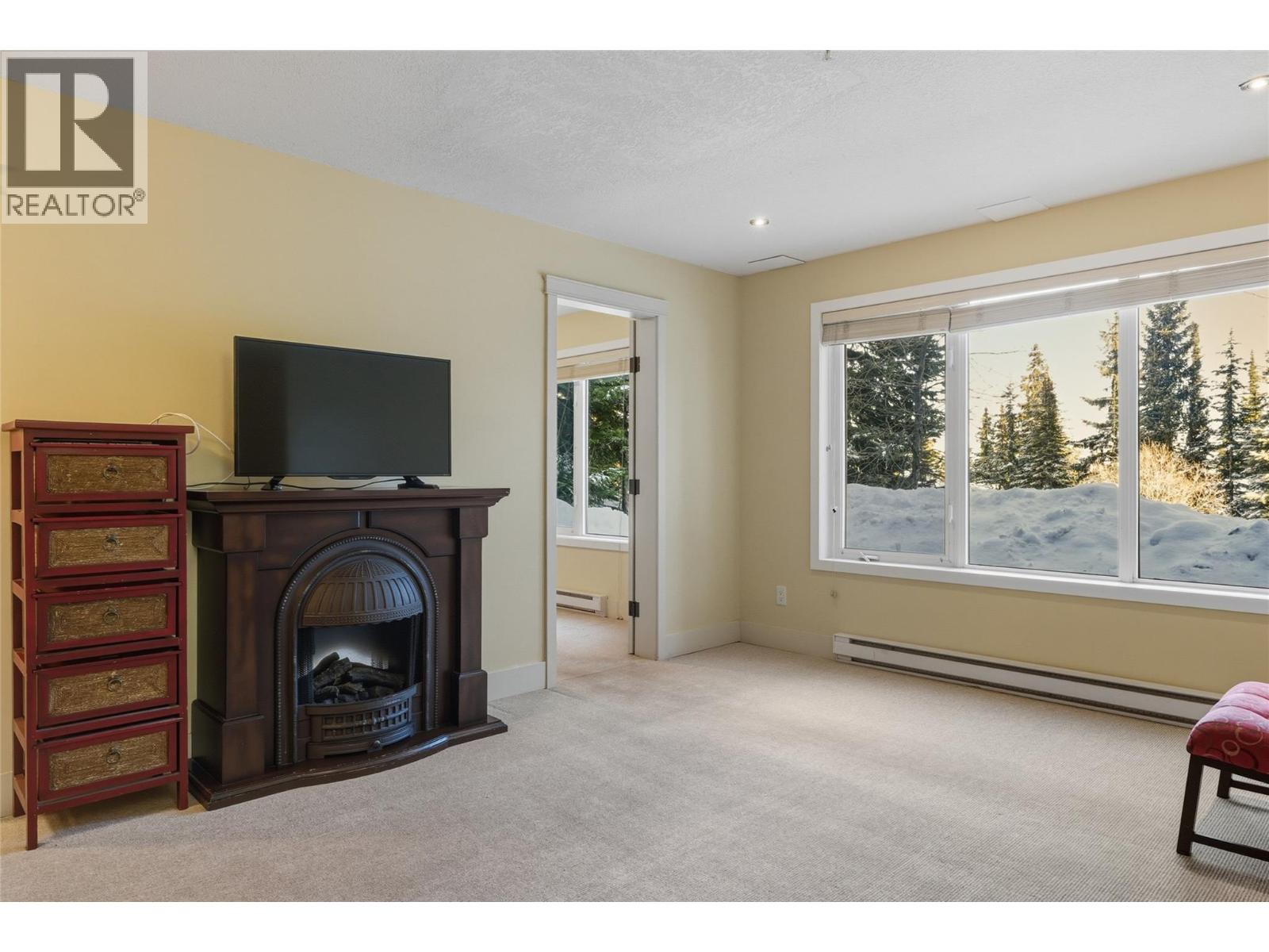 725 Monashee Road Property Photo 44