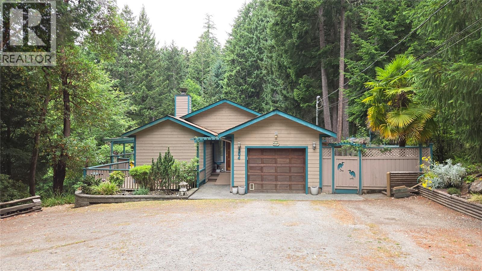 204 Cormorant Cres Property Photo 2