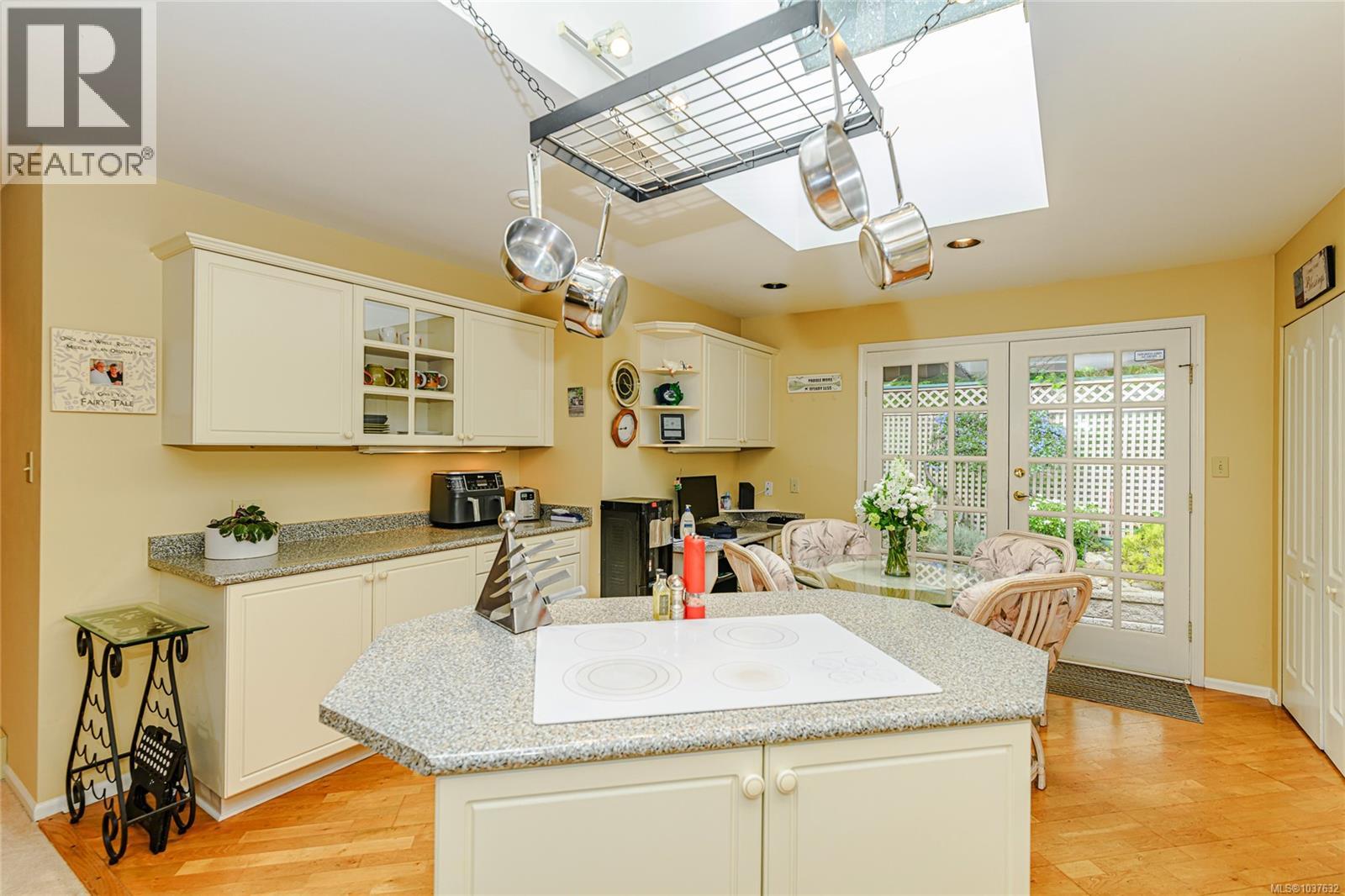 204 Cormorant Cres Property Photo 15