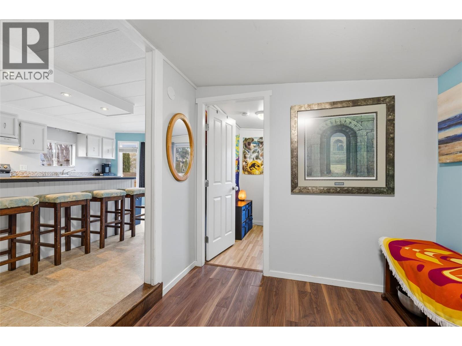 2065 Boucherie Road Unit# 18 Property Photo 8