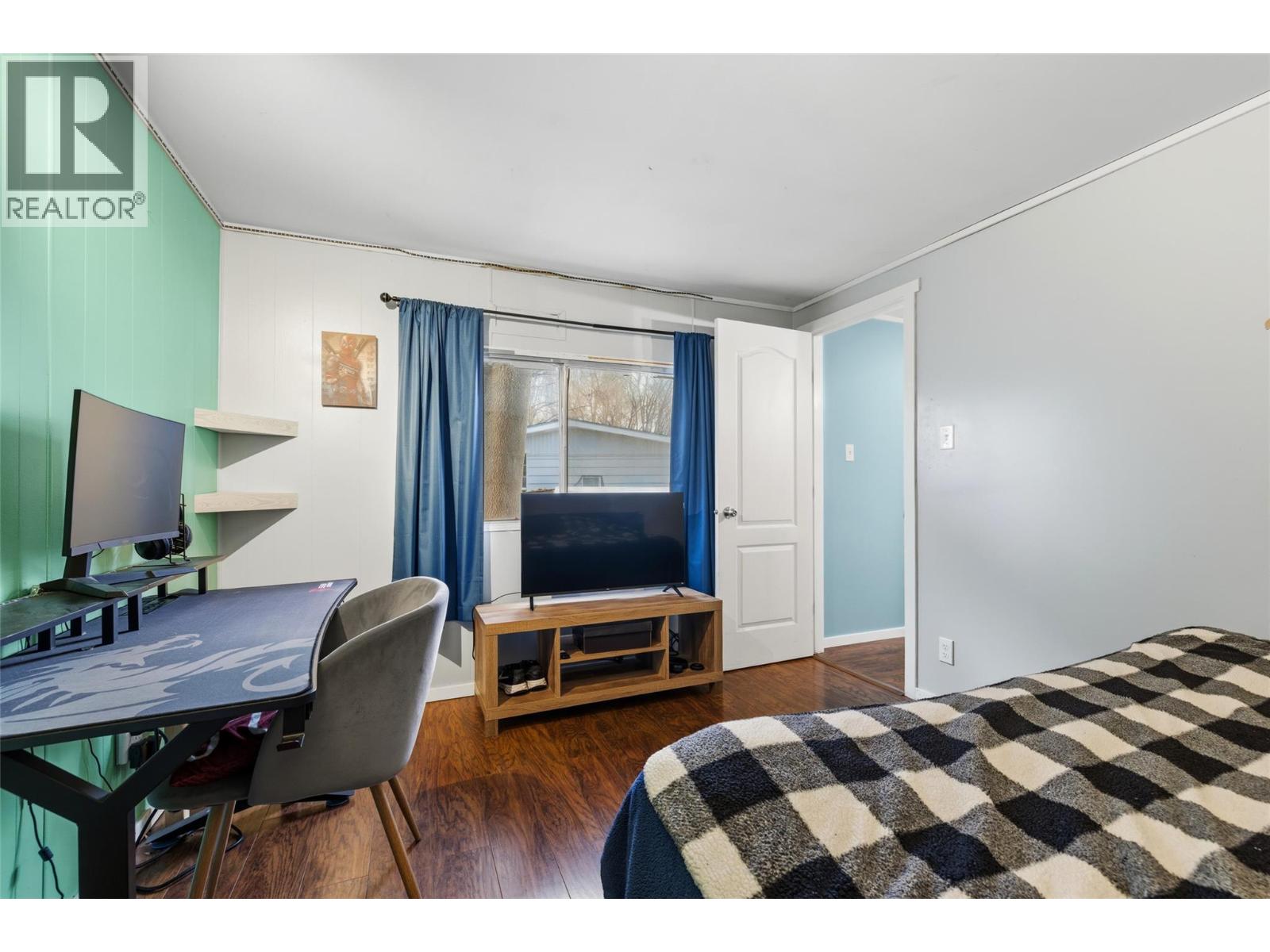 2065 Boucherie Road Unit# 18 Property Photo 26