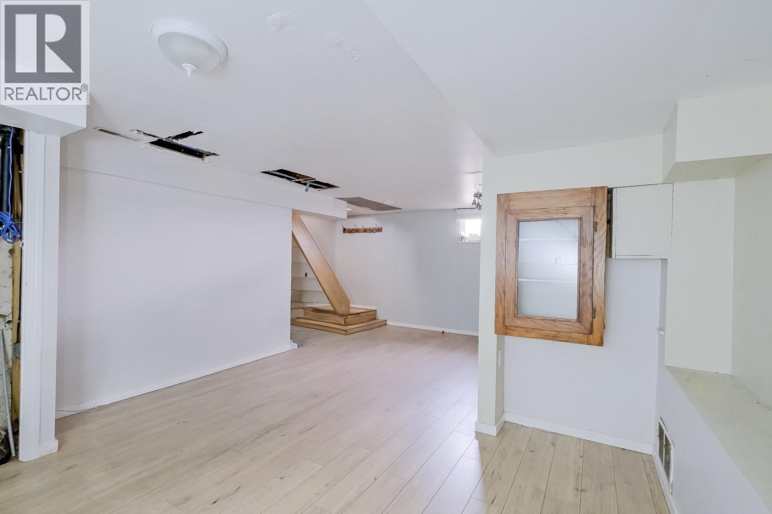13218 Kelly Avenue Property Photo 18
