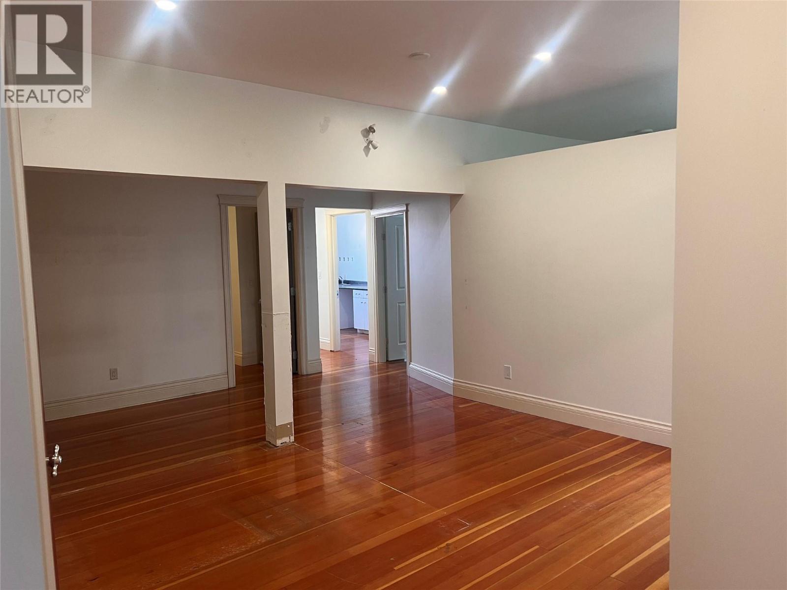 20 Hudson Avenue Unit# 101 Property Photo 3