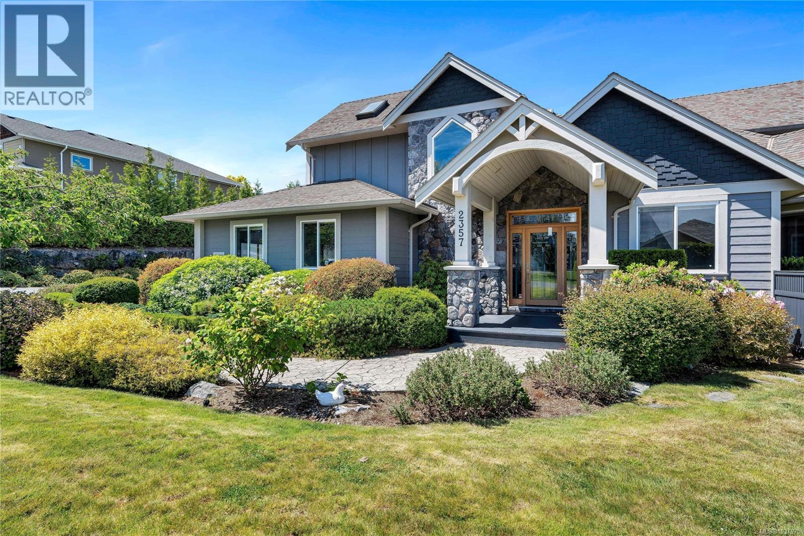 2357 Coopers Hawk Rise