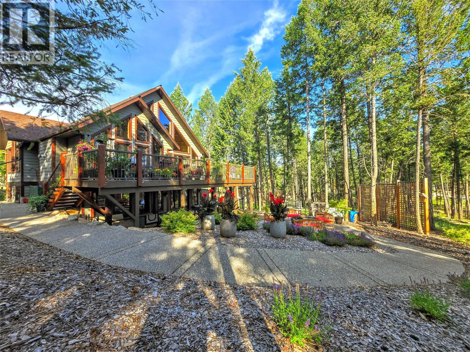 2517 Cobblestone Trail Property Photo 1