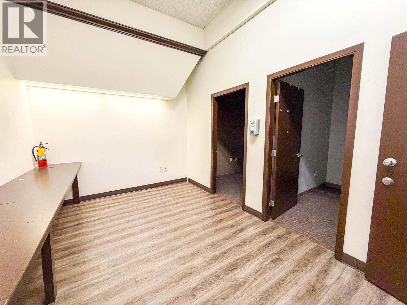 513/515 Bernard Avenue Property Photo 15