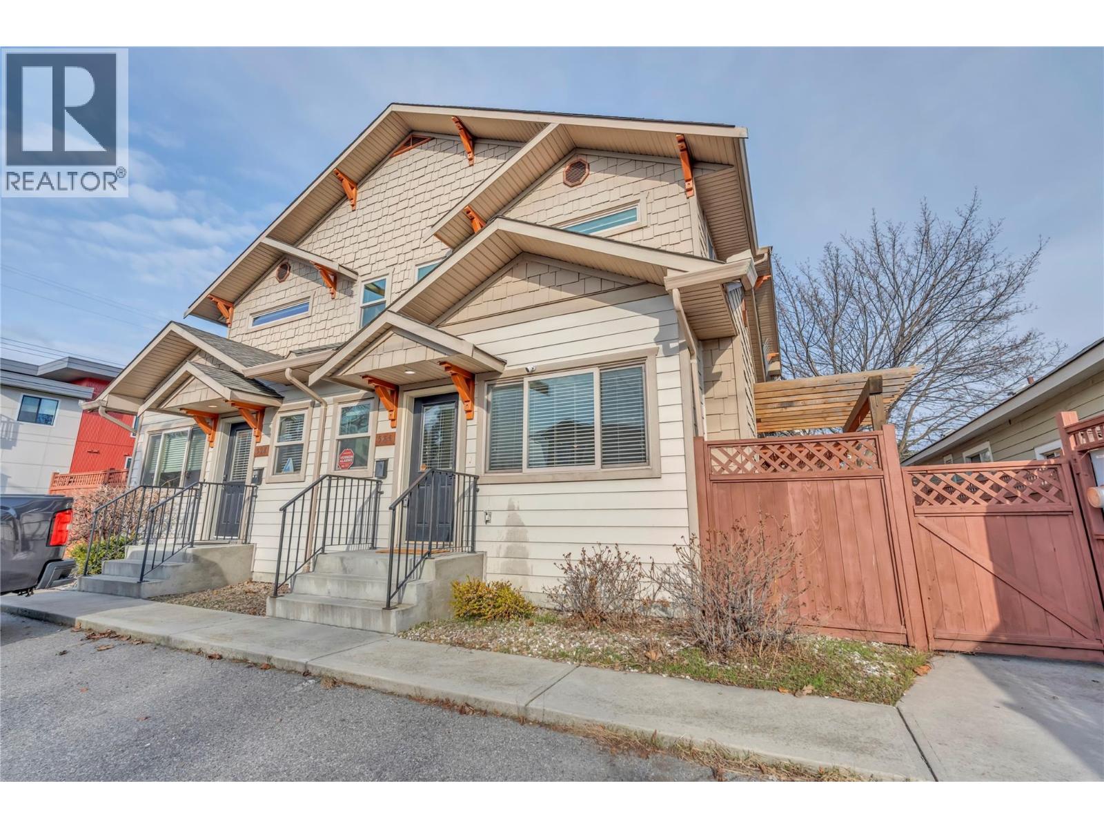 584 Westminster Avenue W Unit# 102