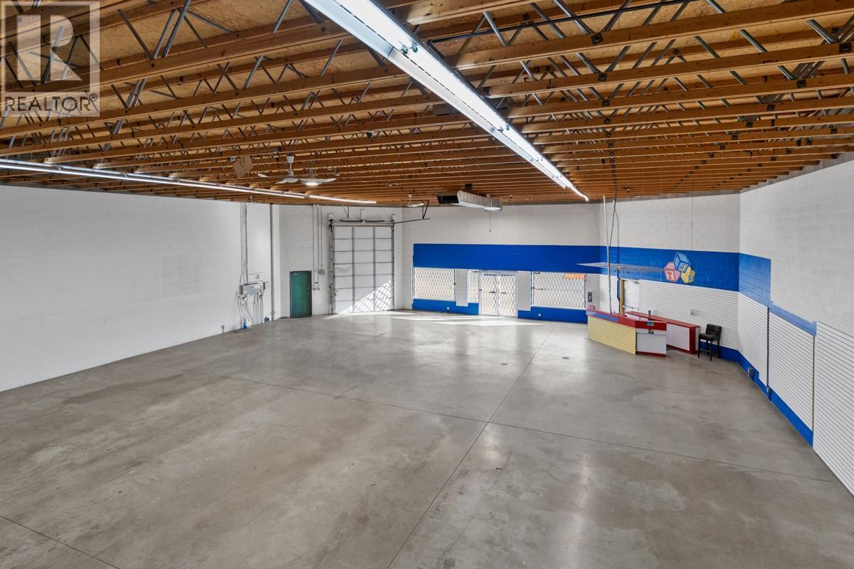 360 Spedding Court Unit# 4 Property Photo 12