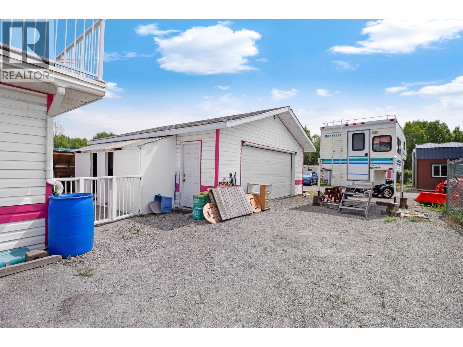 432 Van Horne Street S Property Photo 45