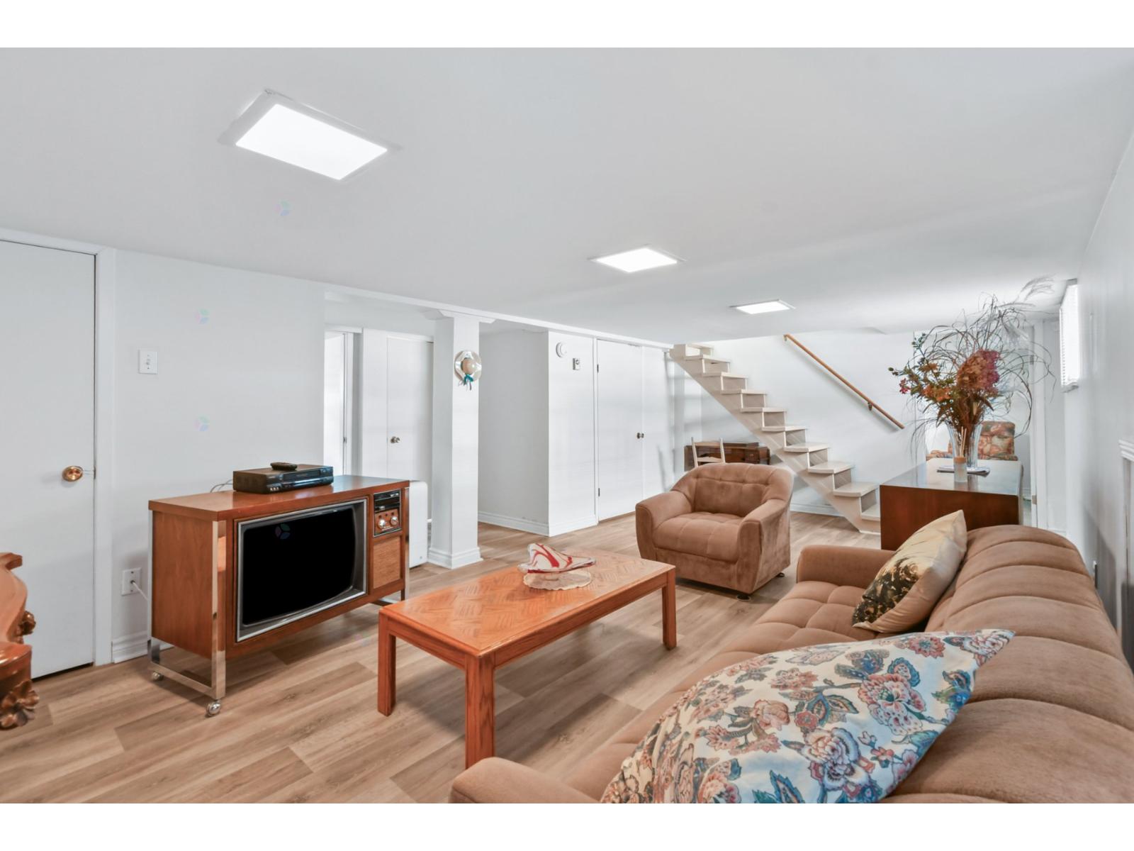 347-349 Rue Calixa-lavallée Property Photo 11