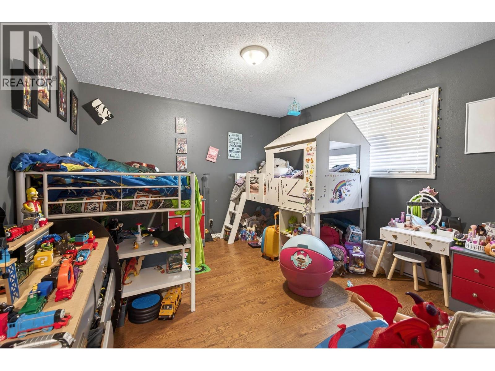 1050 Scott Drive Property Photo 16