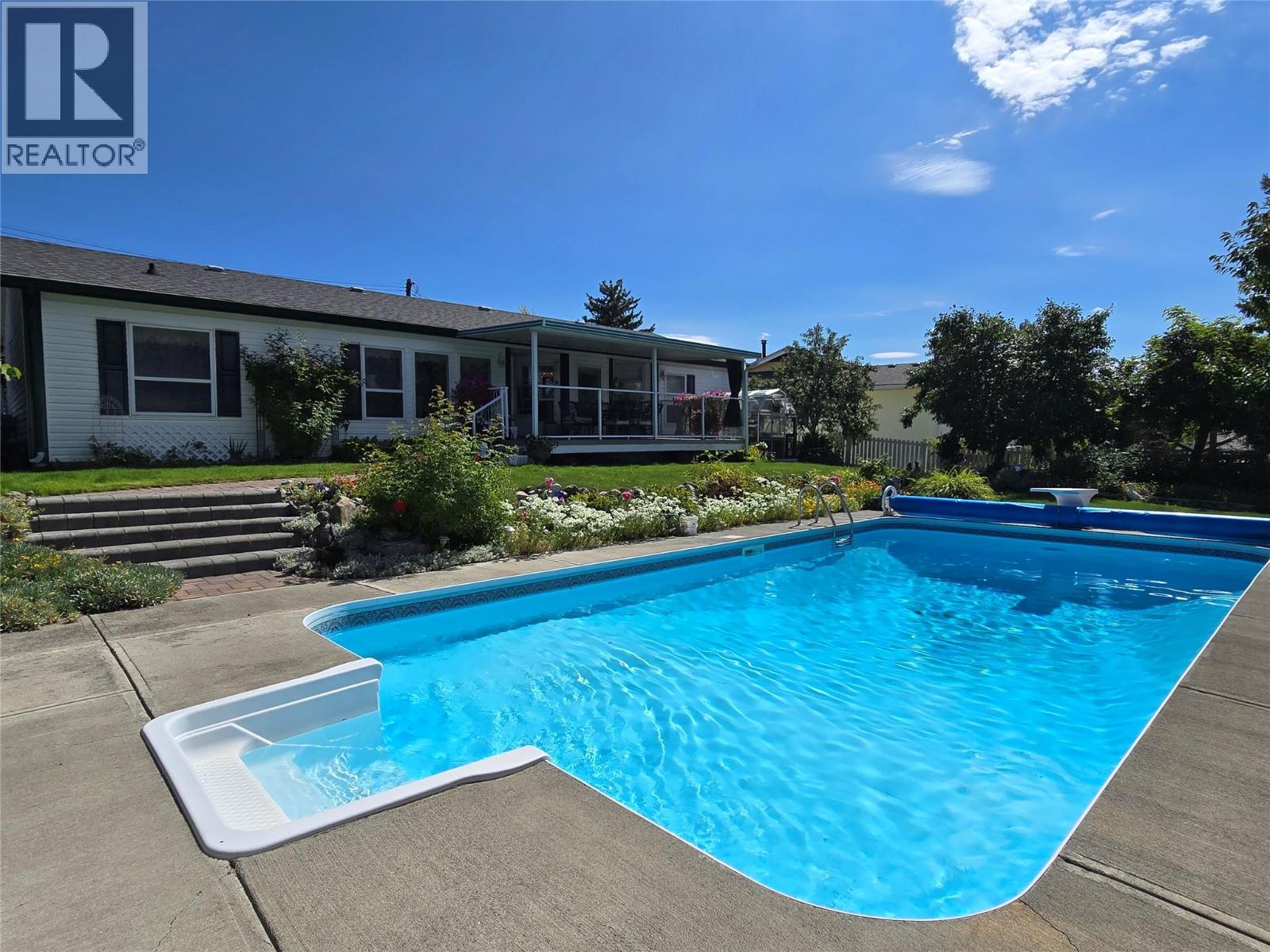 1526 Cumming Boulevard Property Photo 1