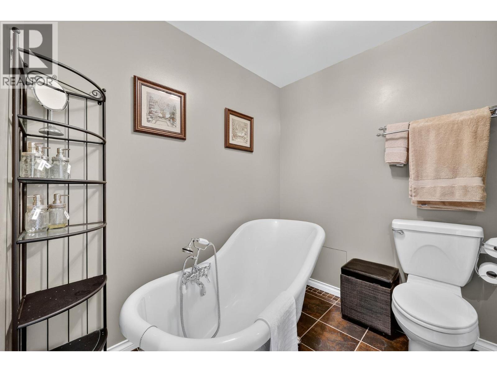 8949 122nd Avenue Property Photo 54