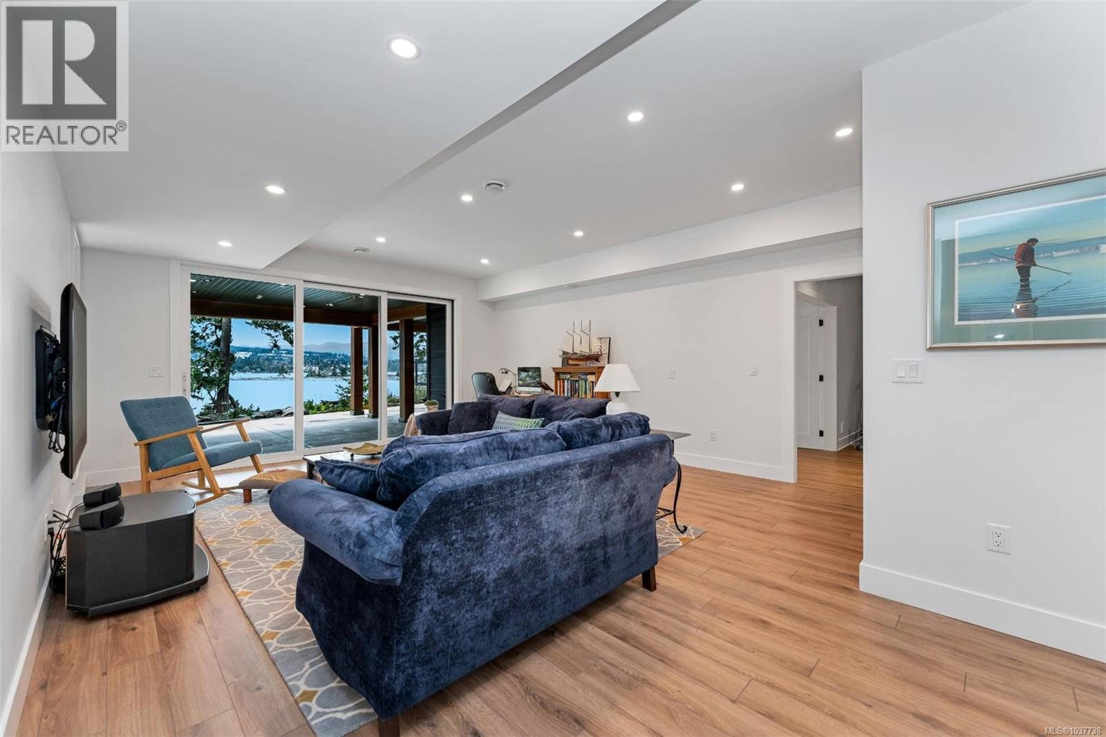 7210 Sea Cliff Rd Property Photo 40