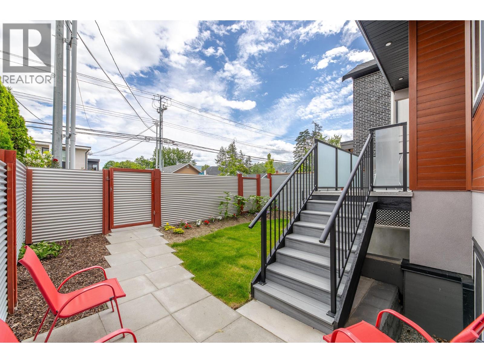 490 Eckhardt Avenue Unit# 101 Property Photo 2