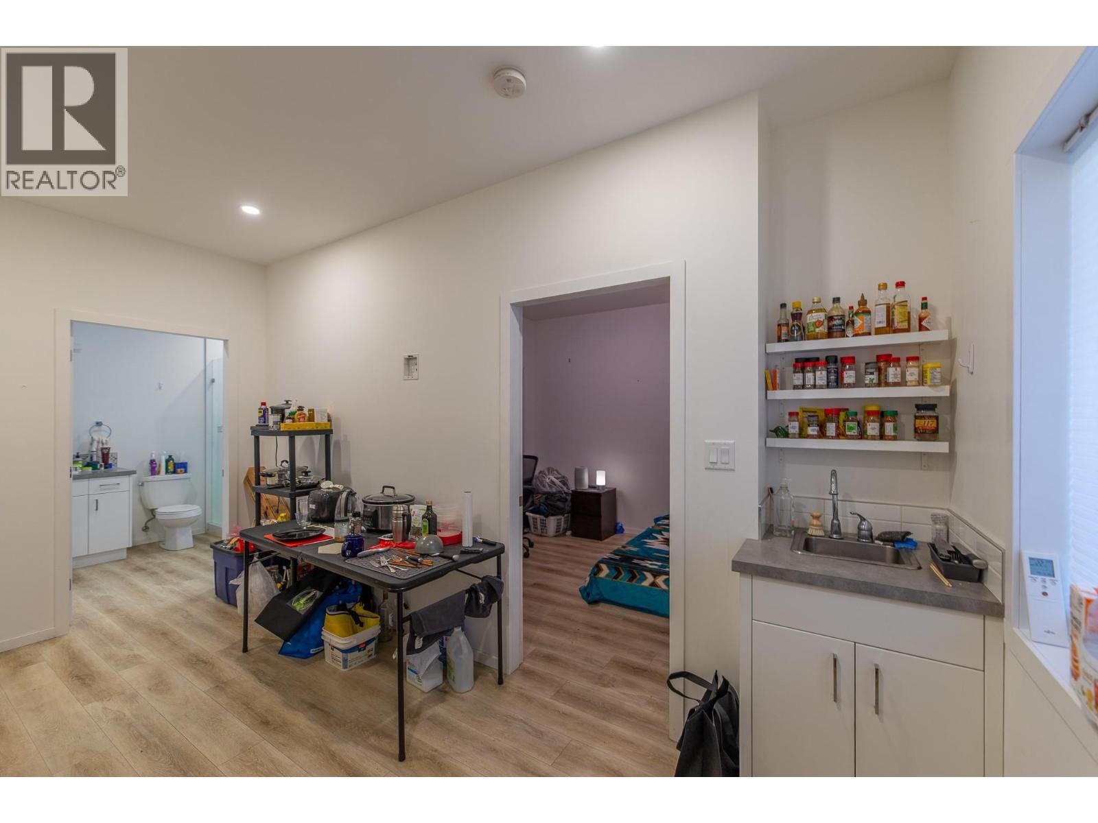 490 Eckhardt Avenue Unit# 101 Property Photo 30