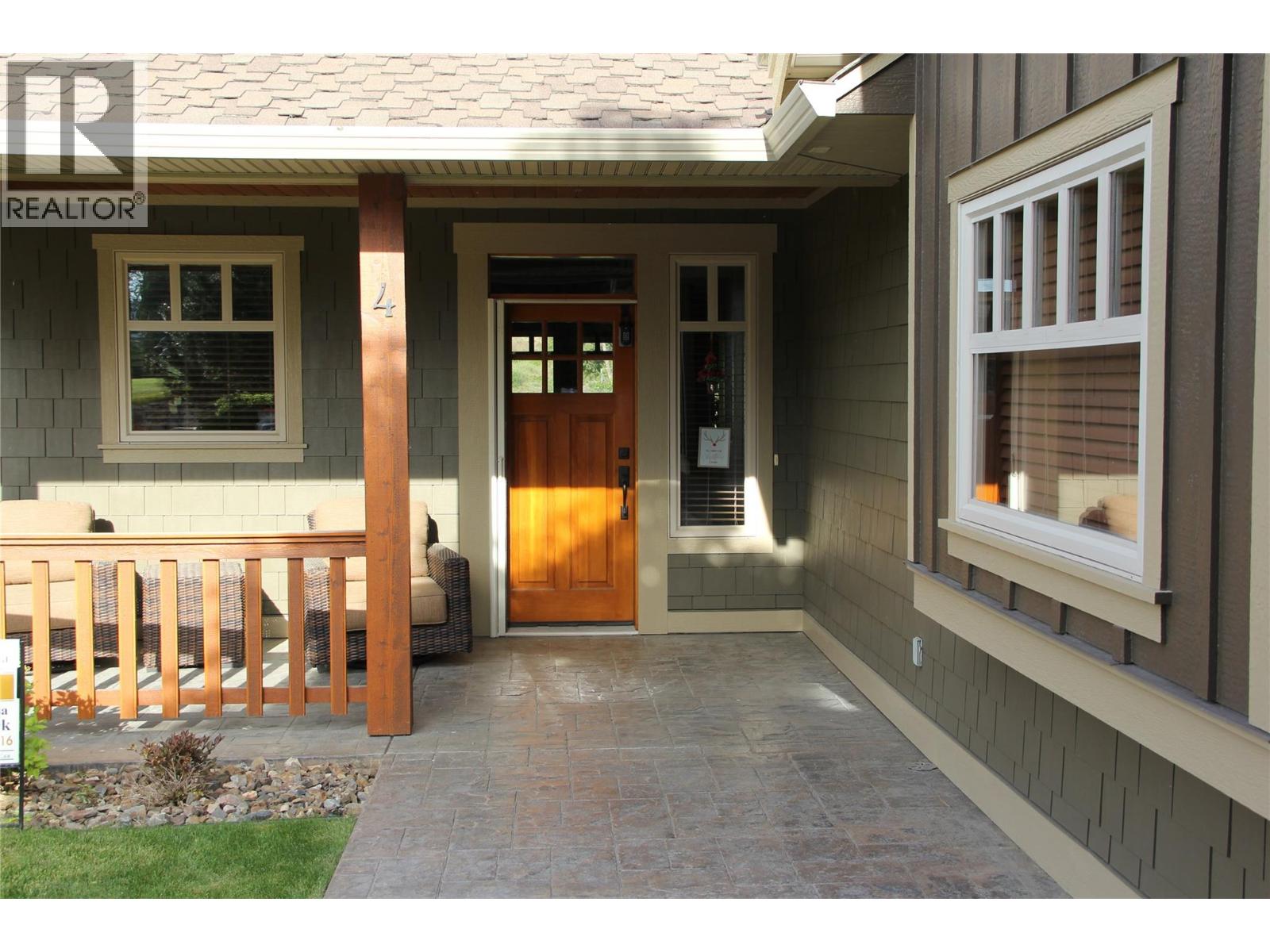 27 Birdie Lake Drive Unit# 4 Property Photo 4