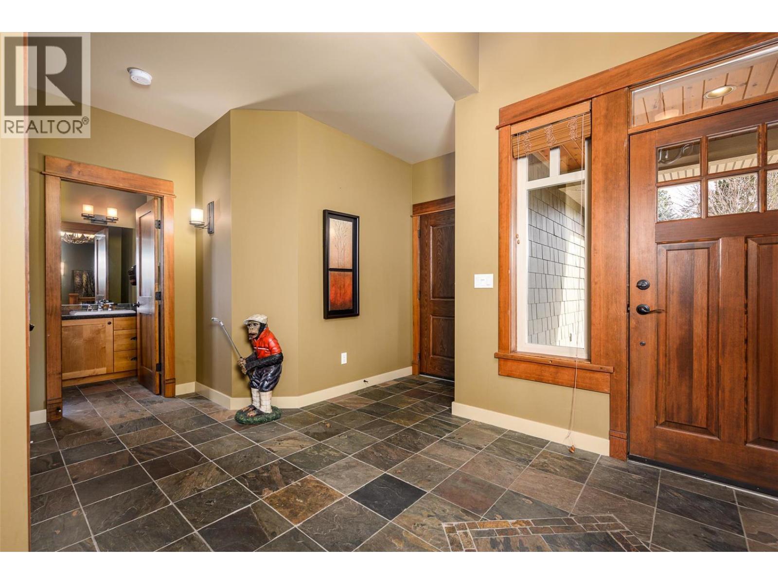 27 Birdie Lake Drive Unit# 4 Property Photo 10