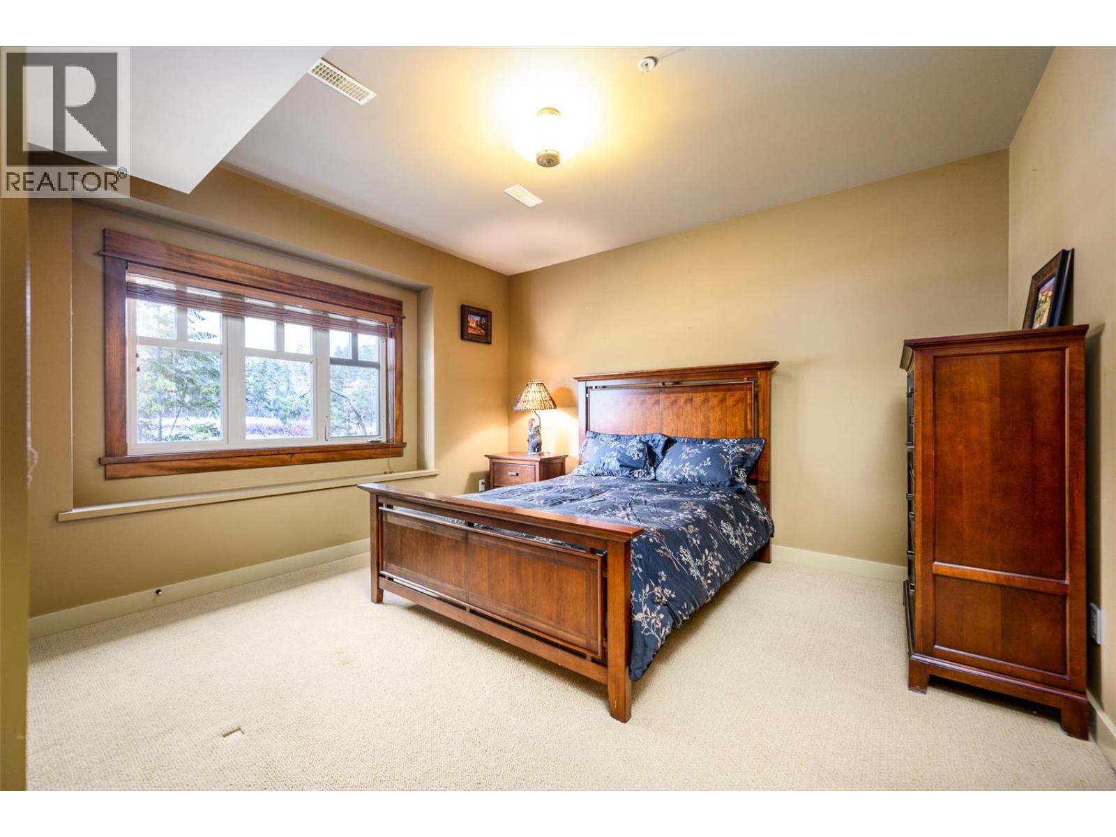 27 Birdie Lake Drive Unit# 4 Property Photo 31