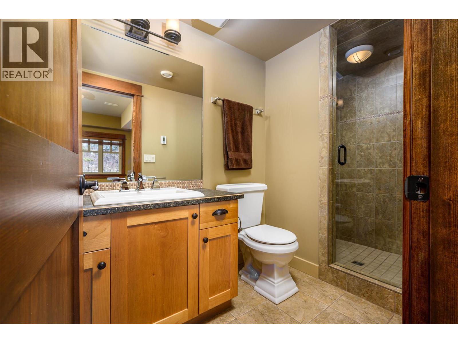 27 Birdie Lake Drive Unit# 4 Property Photo 34