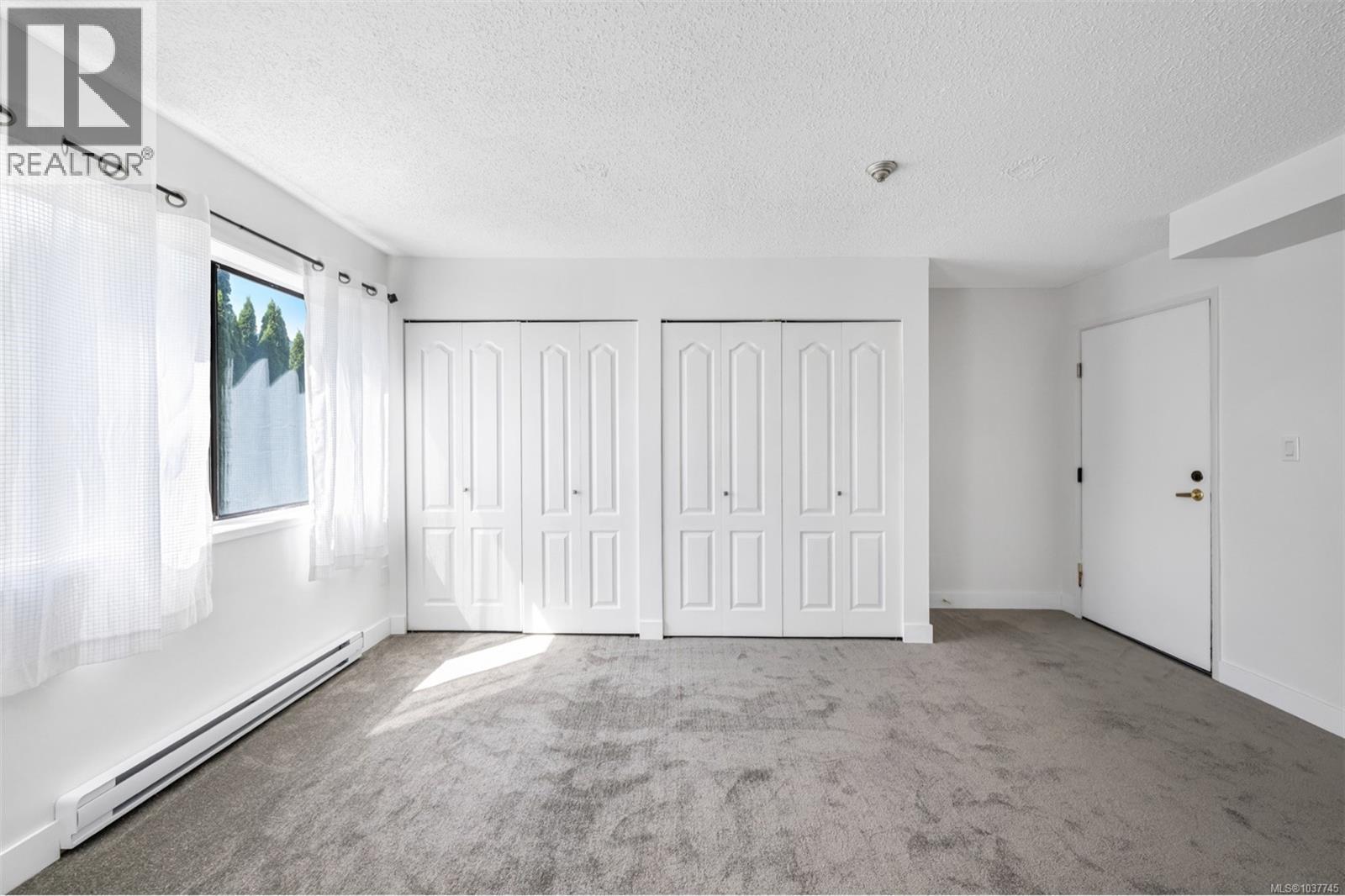99 18 King George St Property Photo 7
