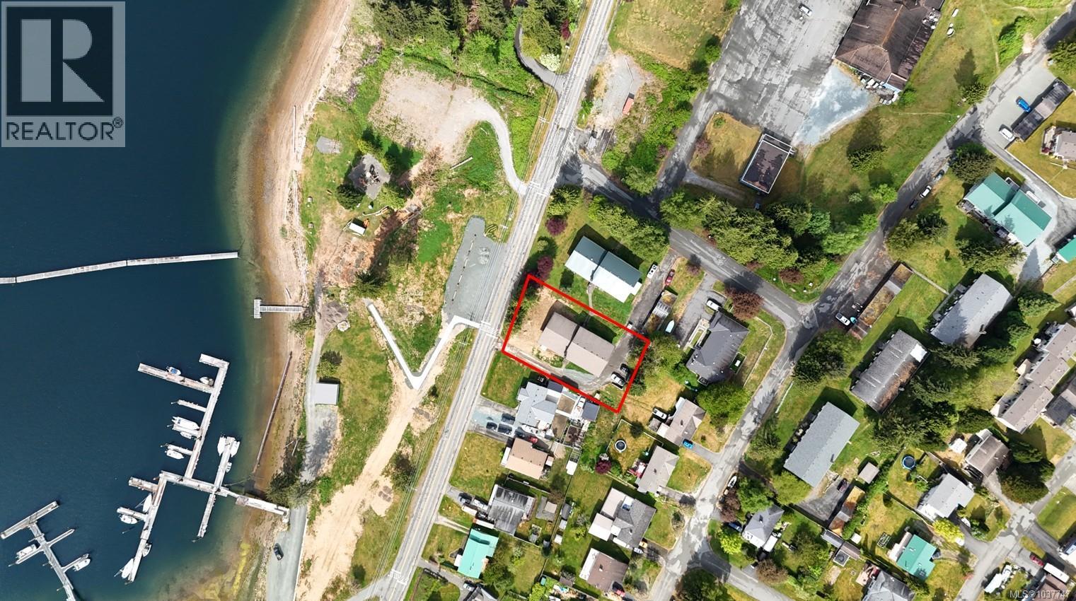 1111 Marine Dr Property Photo 8