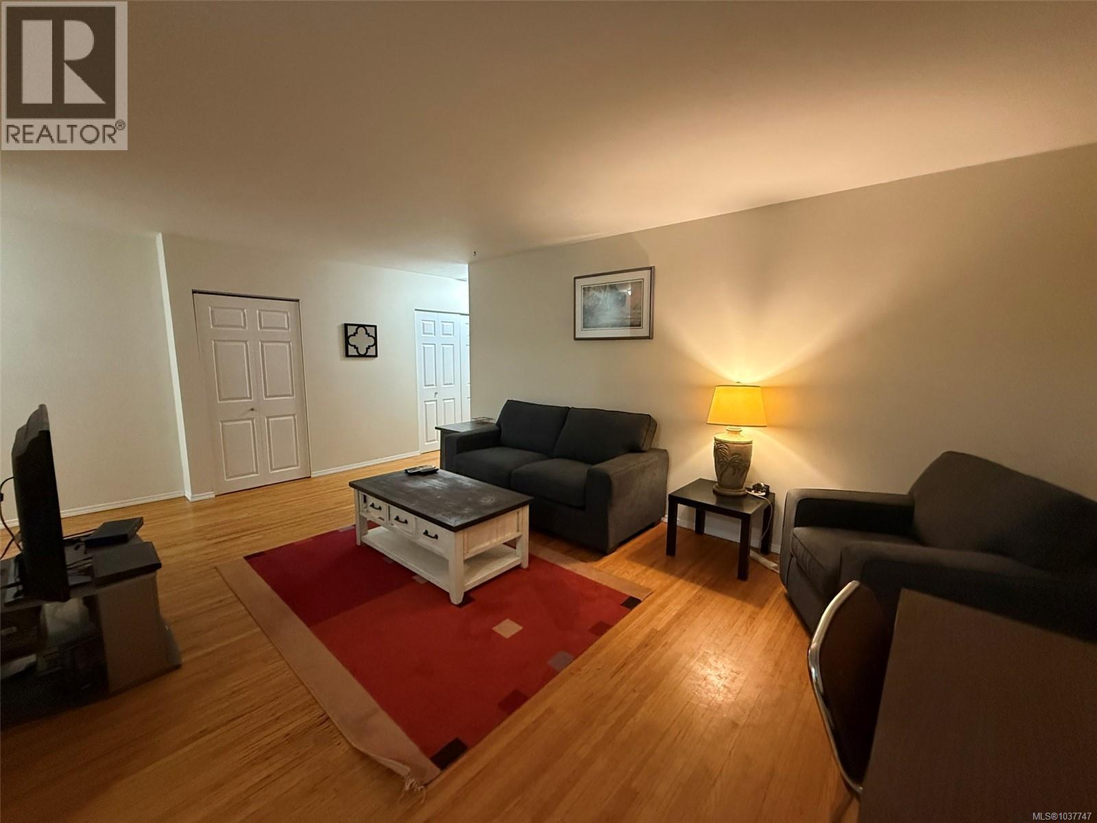 1111 Marine Dr Property Photo 19