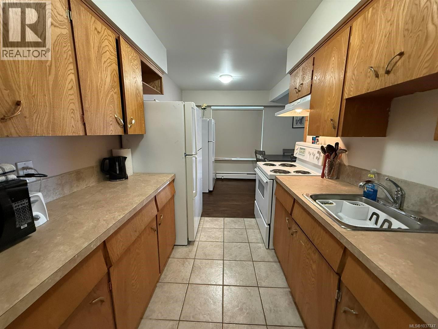 1111 Marine Dr Property Photo 32