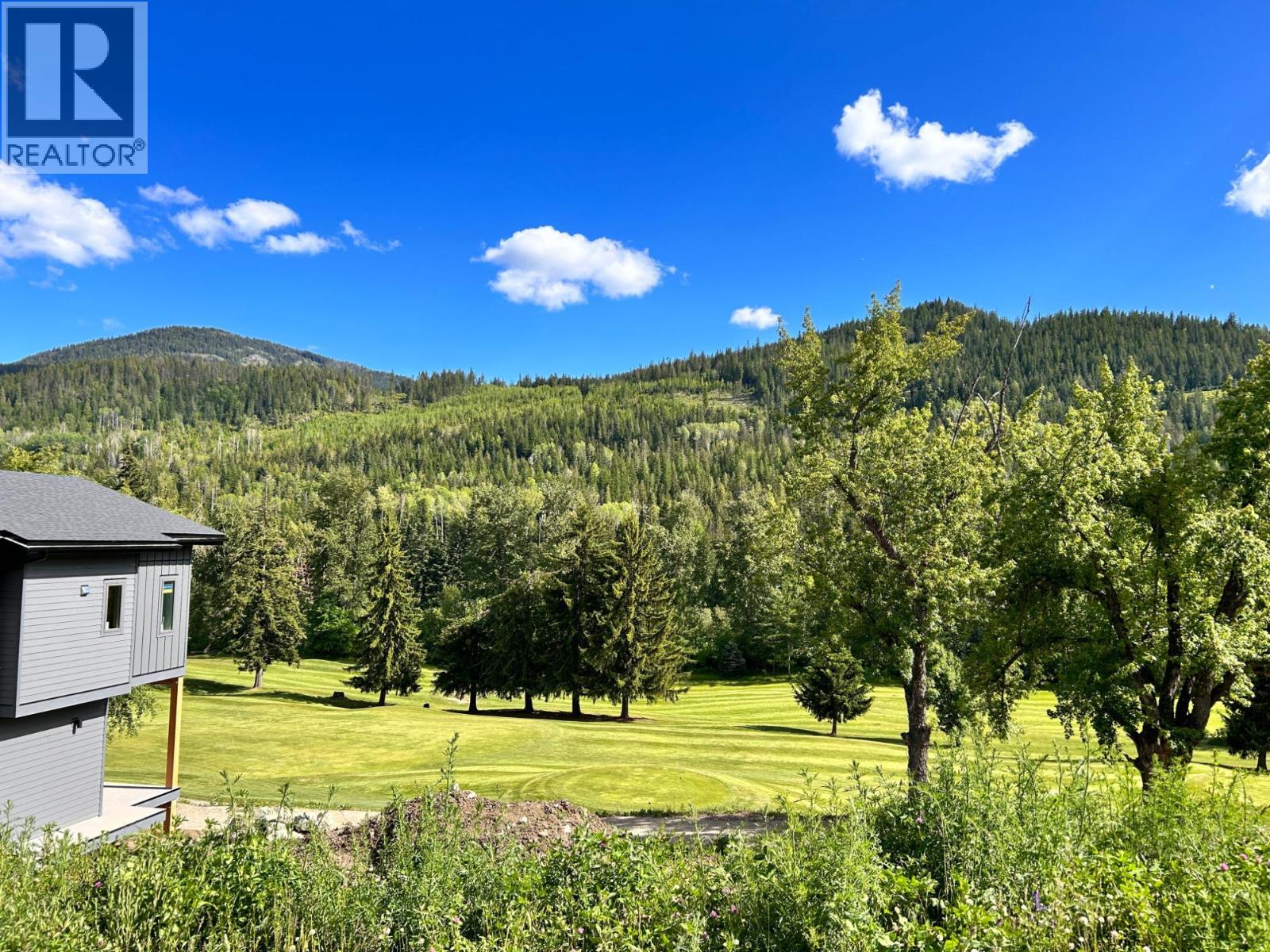 445 Copper Road Property Photo 1