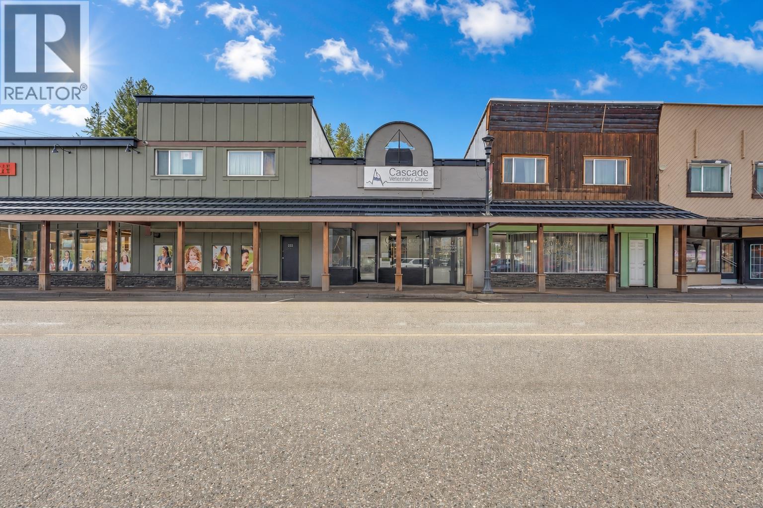 240 Bridge Street Property Photo 1