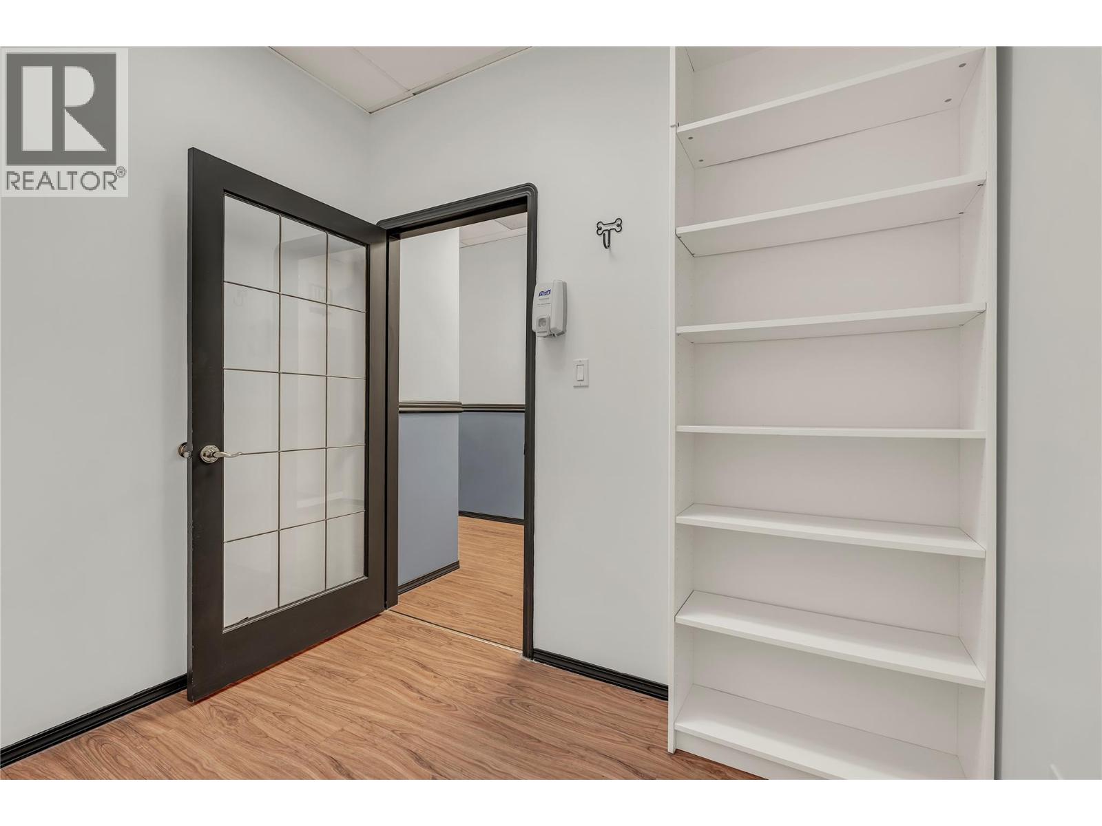 240 Bridge Street Property Photo 15
