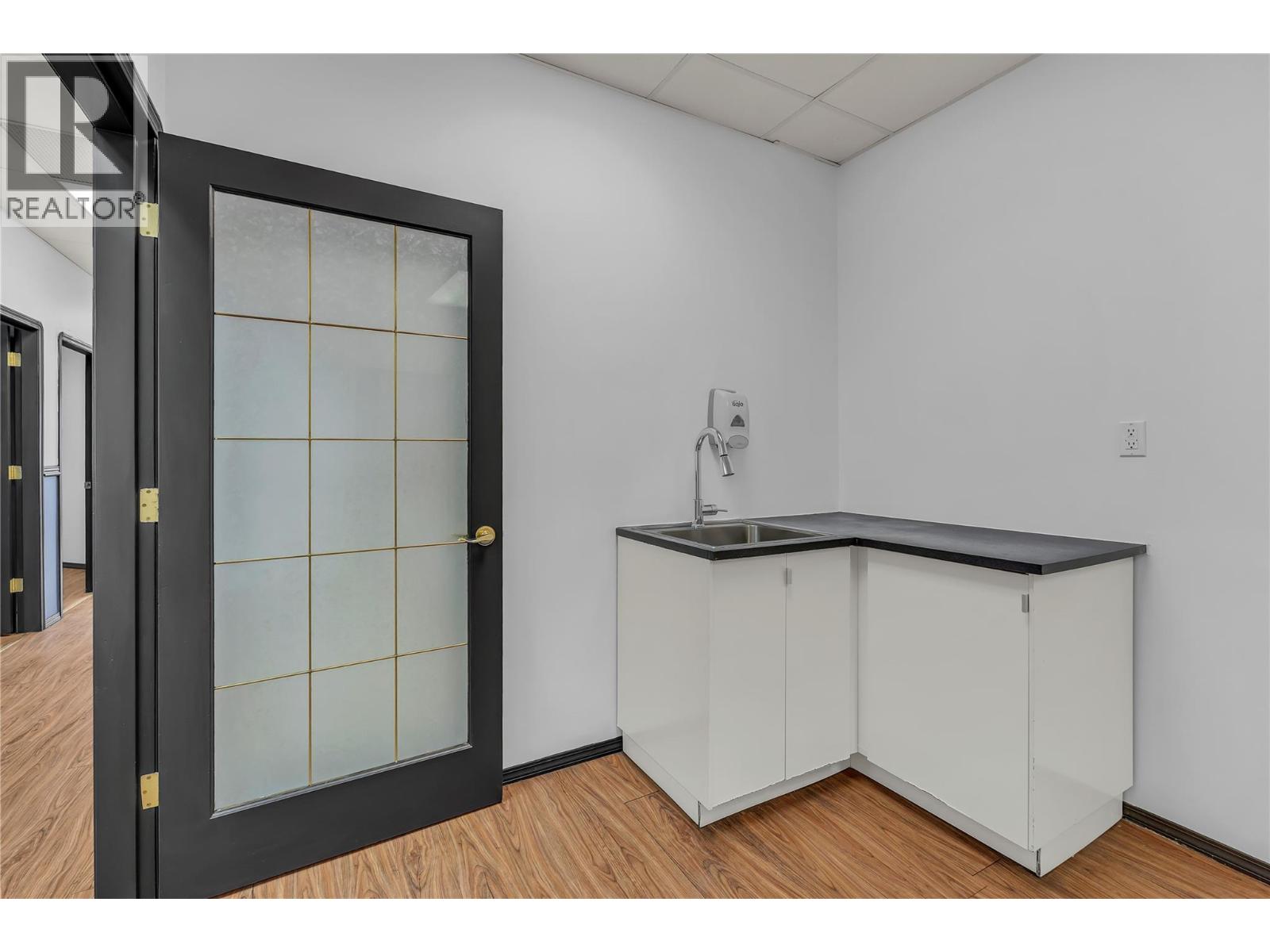 240 Bridge Street Property Photo 20