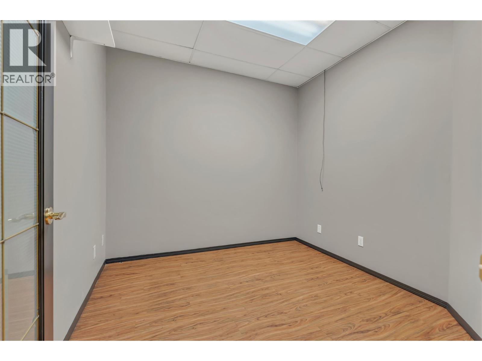 240 Bridge Street Property Photo 29