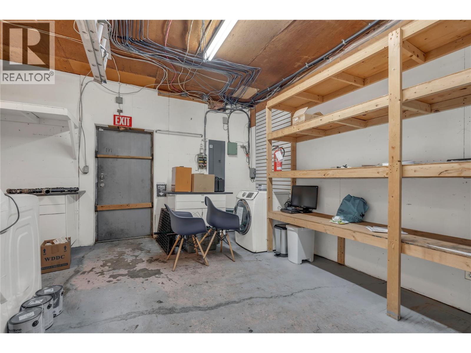 240 Bridge Street Property Photo 34