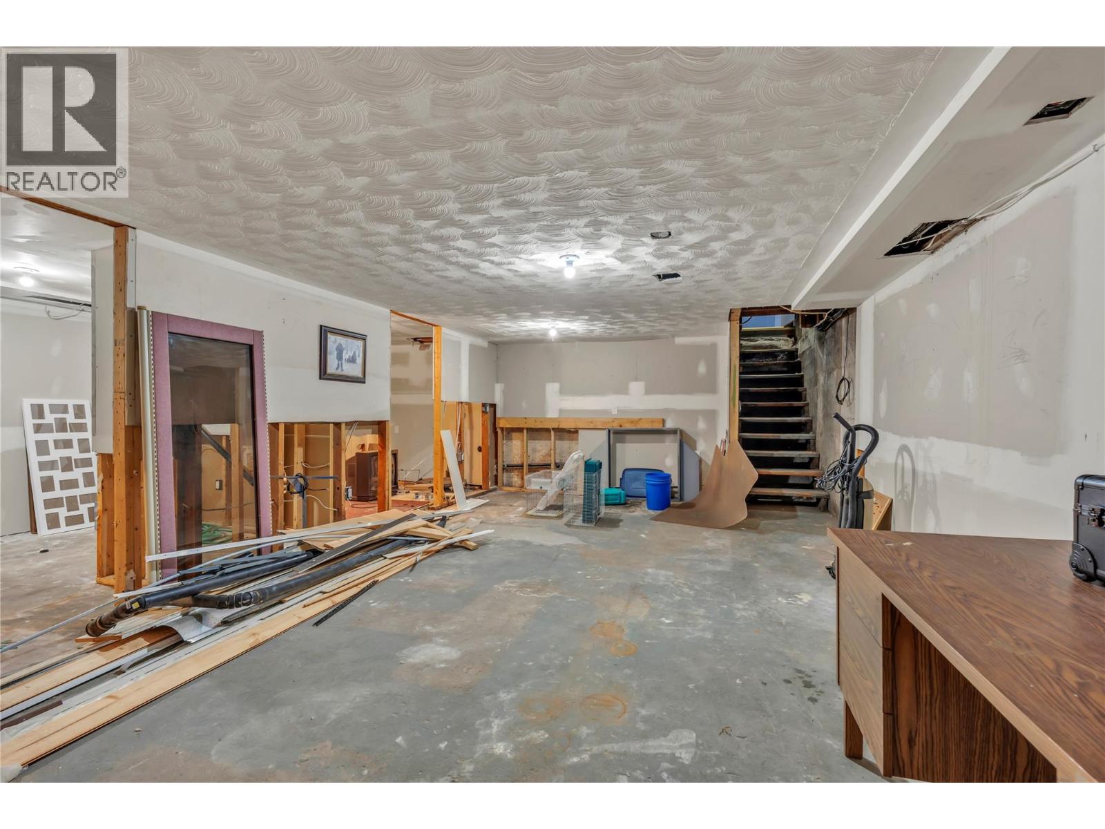 240 Bridge Street Property Photo 37