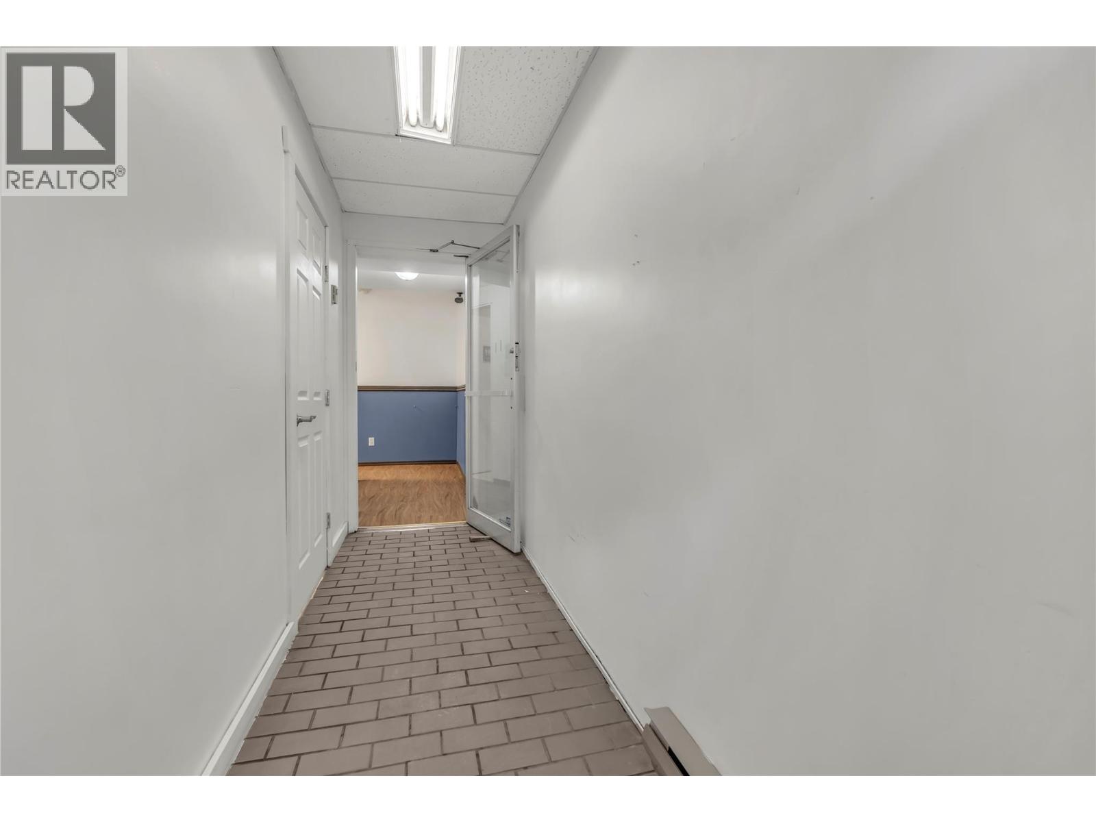 240 Bridge Street Property Photo 40