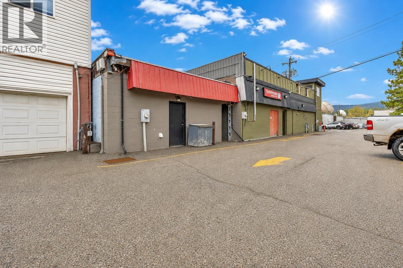240 Bridge Street Property Photo 43