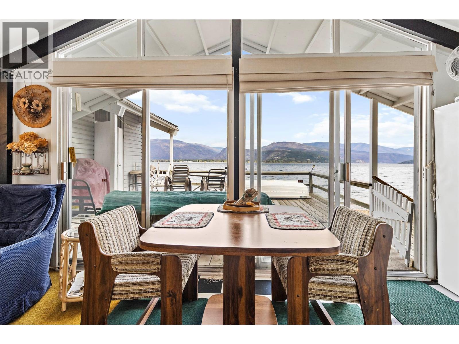 1665 Blind Bay Road Property Photo 14