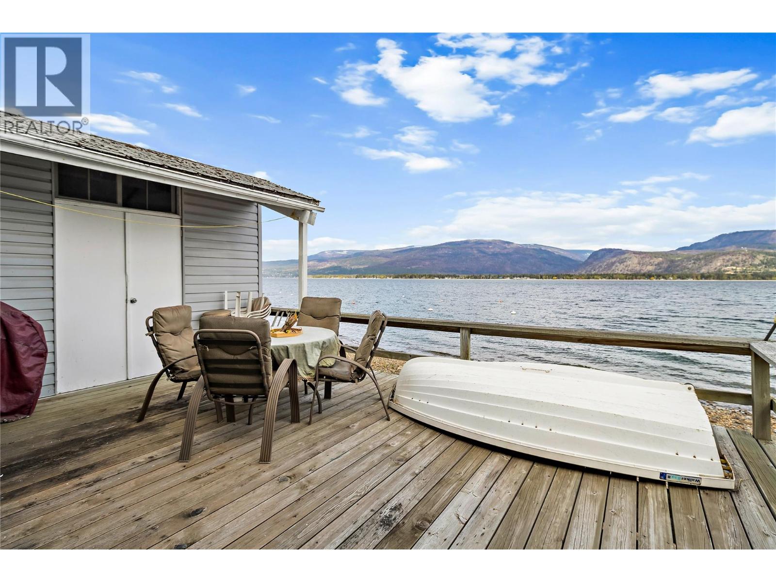 1665 Blind Bay Road Property Photo 22